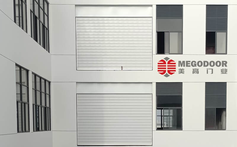 淮安硬质快速卷帘门：安全、高效、智能的工业门首选插图
