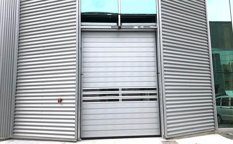 淮安硬质快速卷帘门：安全、高效、智能的工业门首选插图2