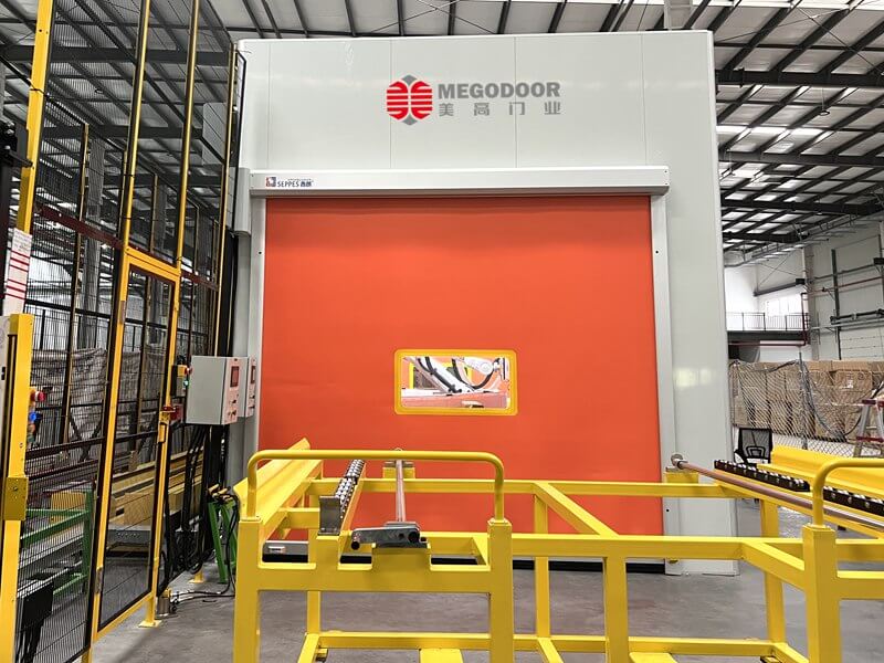 淮安汽修车间工业快速卷帘门——打造洁净、安全、高效的作业环境插图