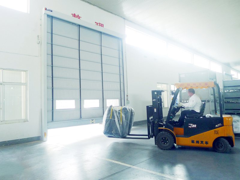 淮安叉车地感自动堆积式快速门插图1