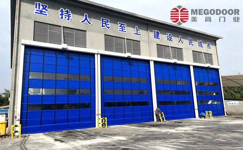淮安大型门洞快速堆积门：工业门控的高效解决方案插图