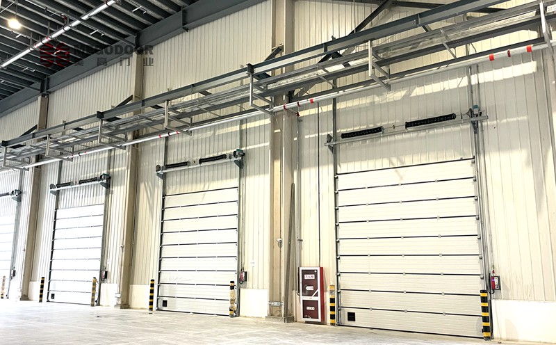 淮安仓储厂房空间优化解决方案：美高电动工业提升门系统插图1