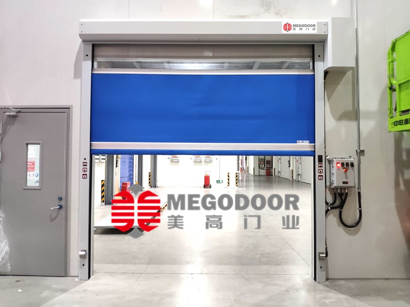 智慧工厂安全屏障:淮安防爆快速卷帘门系统插图1 智慧工厂安全屏障:淮安防爆快速卷帘门系统插图1