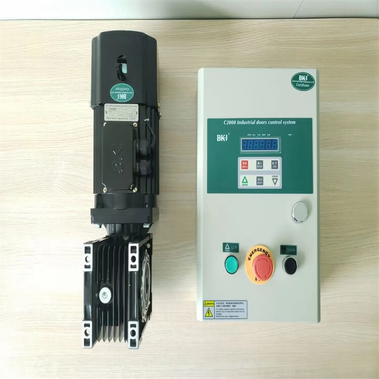 淮安注重工艺与细节的快速门厂家——美高门业插图1